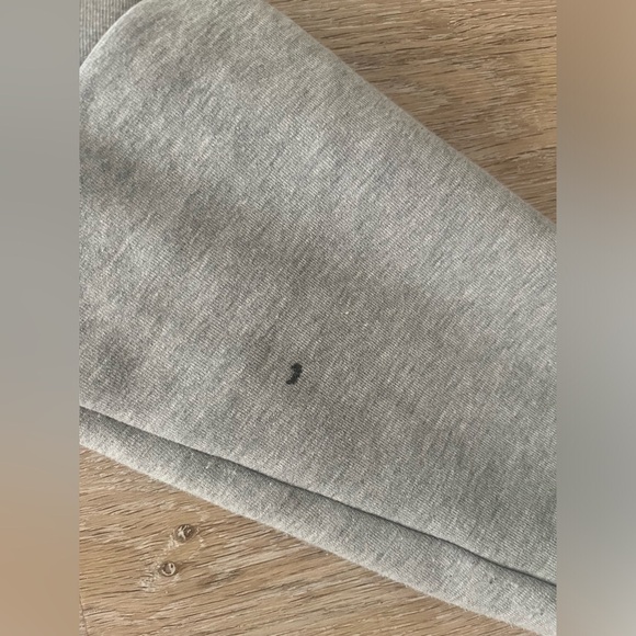 Nike Tech Fleece jacket - Picture 2 of 5